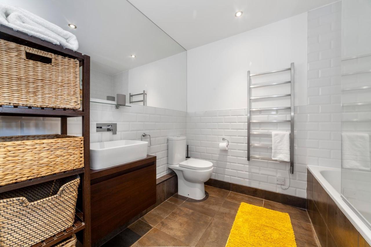 Modern And Bright 2 Bdr Flat In Clapham Common Lejlighed London Eksteriør billede