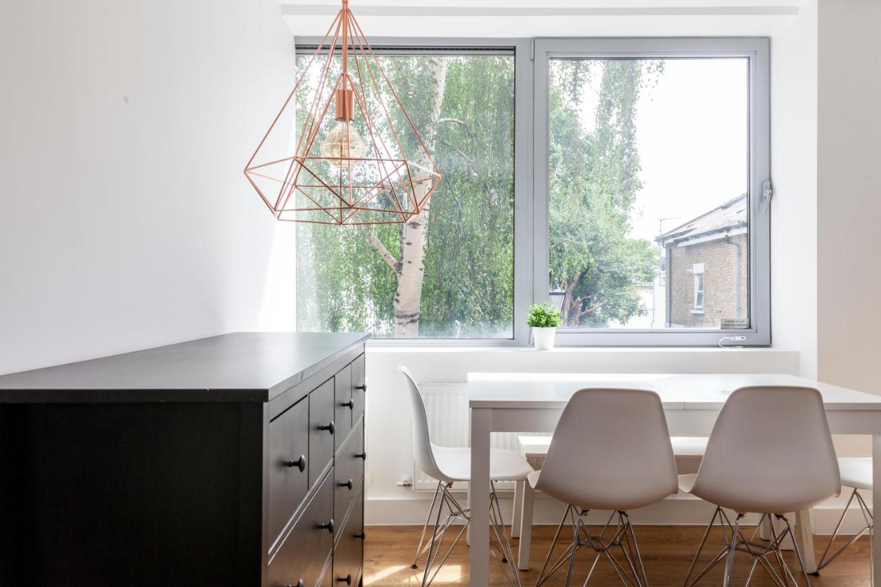 Modern And Bright 2 Bdr Flat In Clapham Common Lejlighed London Eksteriør billede