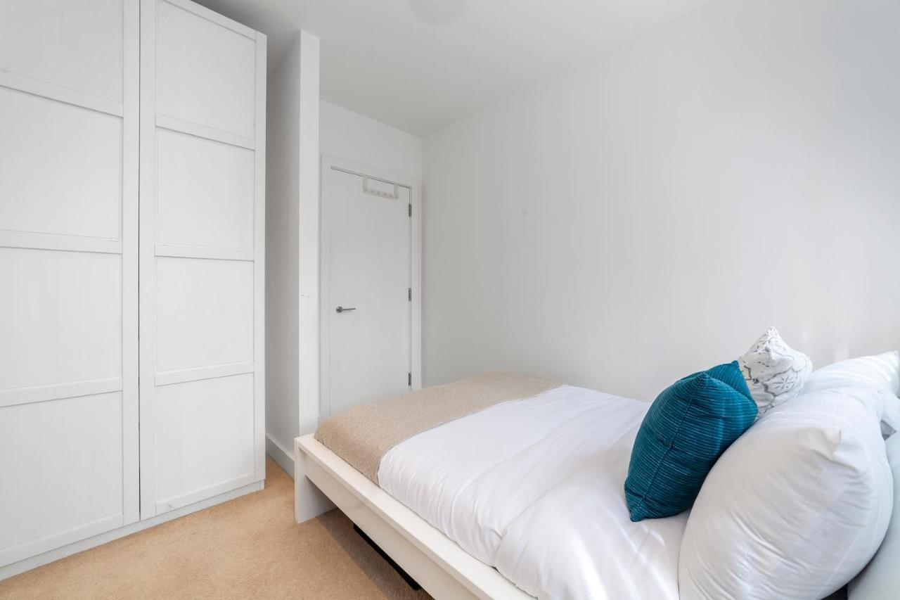 Modern And Bright 2 Bdr Flat In Clapham Common Lejlighed London Eksteriør billede